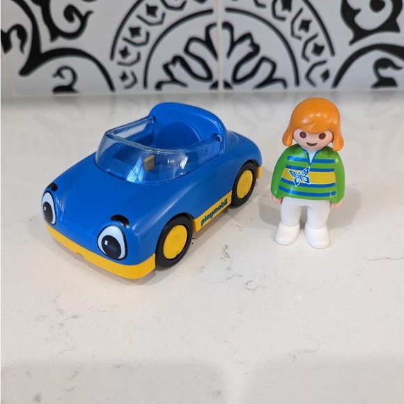 PLAYMOBIL 1.2.3 6758 MOM AND BLUE AND YELLOW CAR WITH HEAD LIGHT EYES - Picture 1 of 5